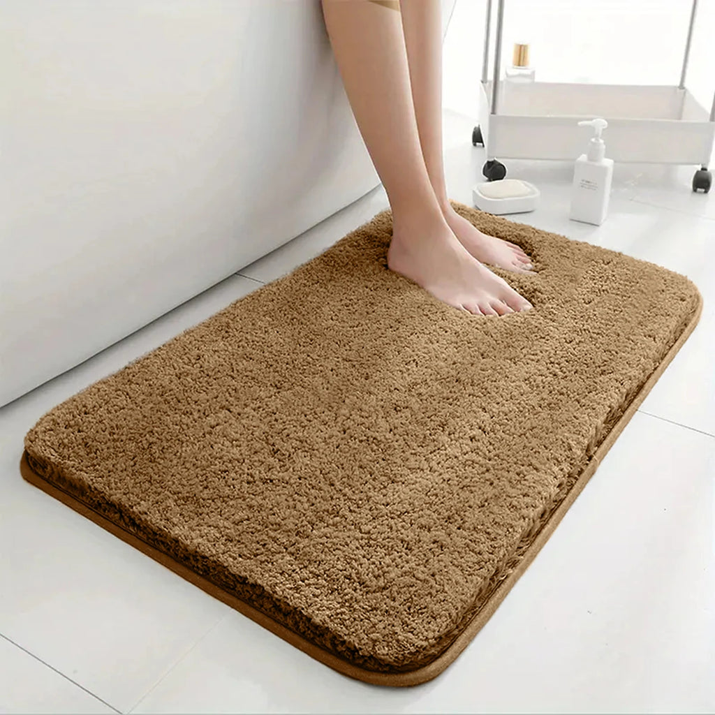 Long-Pile Bathroom Mat – Soft, Absorbent, Anti-Slip Carpet
